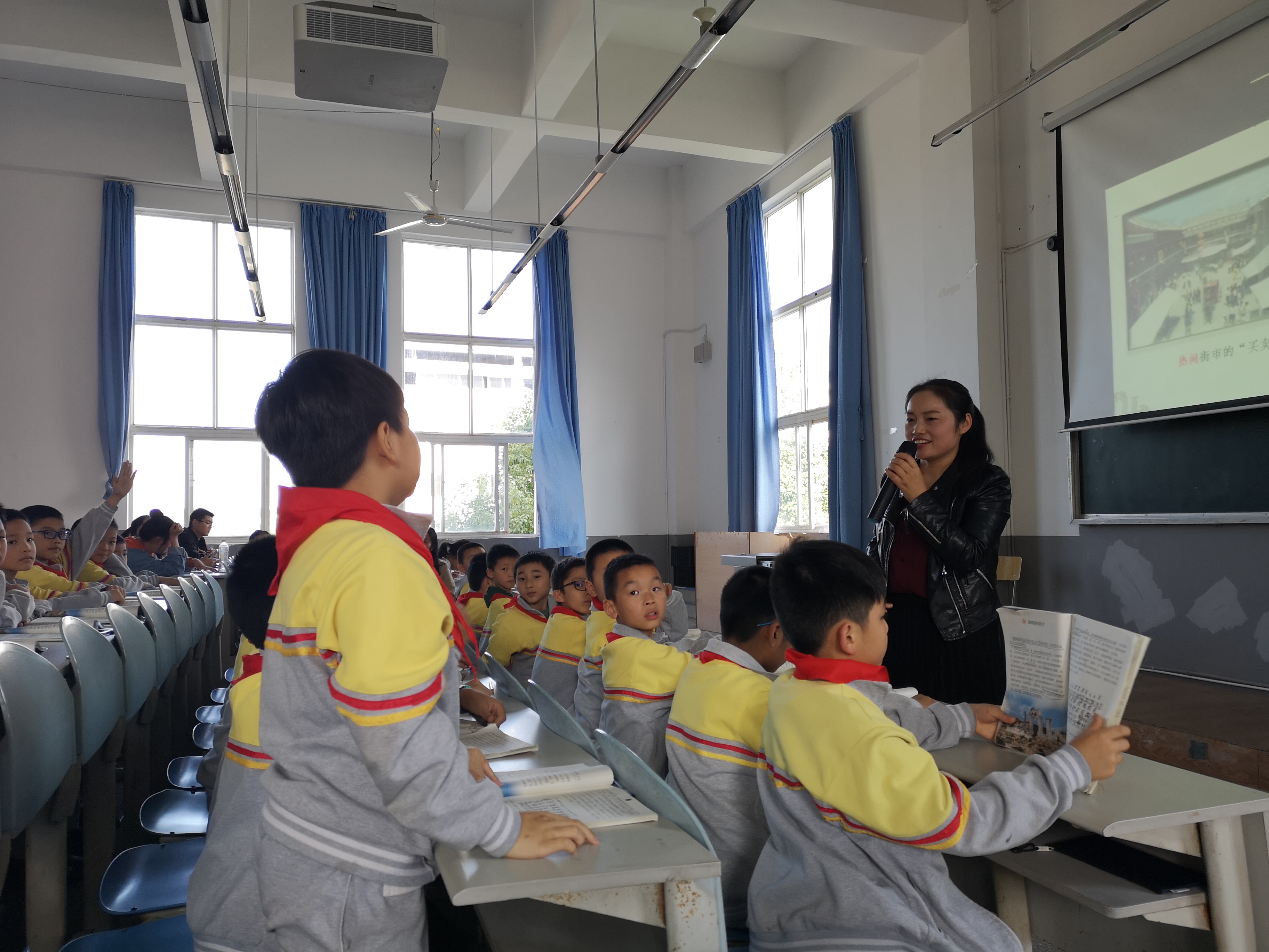 广安实验公司游怡赴公司献课3 广安实验公司游怡赴公司献课3